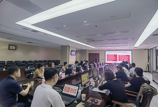 第六期专题培训2.jpg